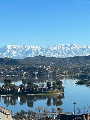 22344 Whirlaway Court, Canyon Lake, CA 92587