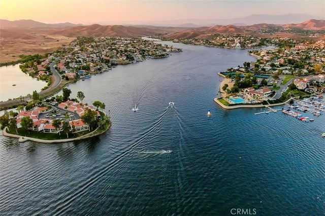 22344 Whirlaway Court, Canyon Lake, CA 92587