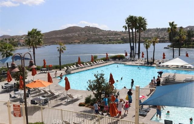 22344 Whirlaway Court, Canyon Lake, CA 92587