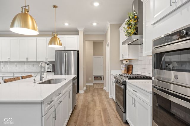 350 Waterford Lane, Westfield, IN 46074