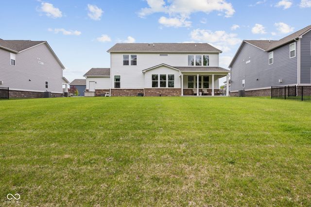 350 Waterford Lane, Westfield, IN 46074