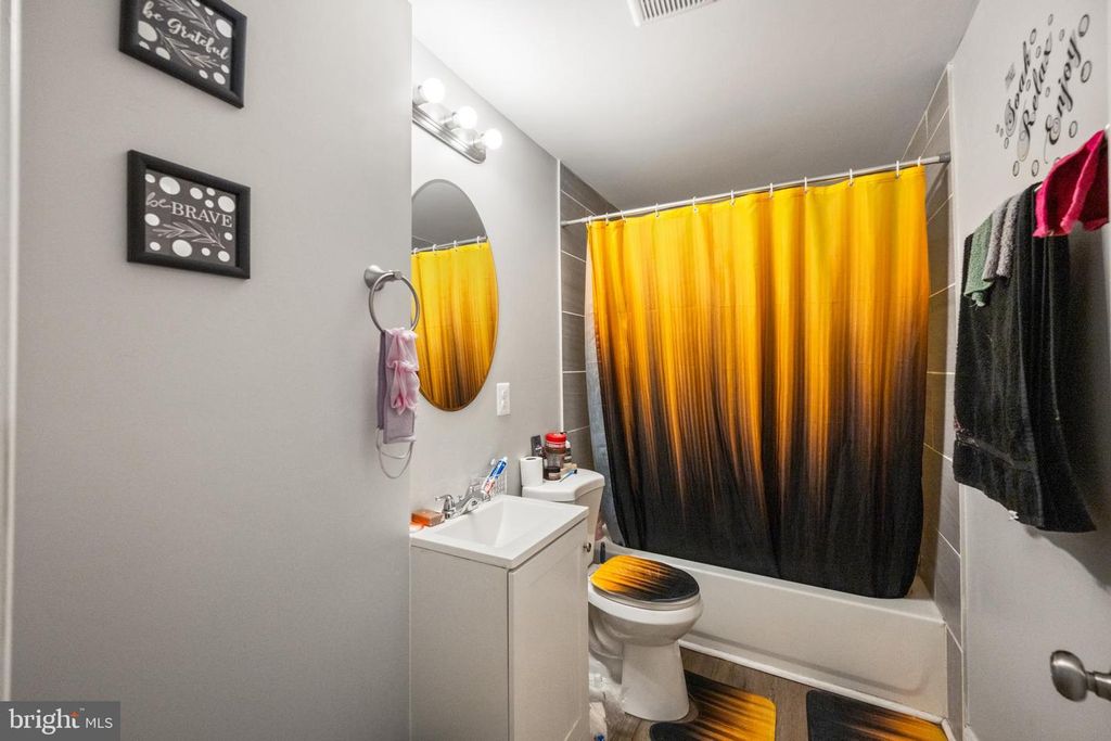 Image 15 of property listing at 2730 BAKER ST, Baltimore, MD 21216