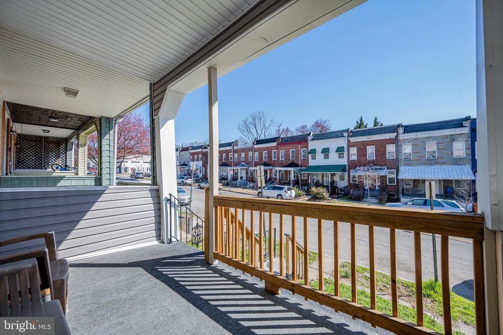 Image 3 of property listing at 2730 BAKER ST, Baltimore, MD 21216