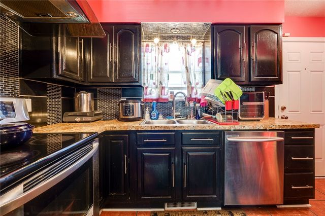 29 Forest Glen Avenue, Dayton, OH 45405