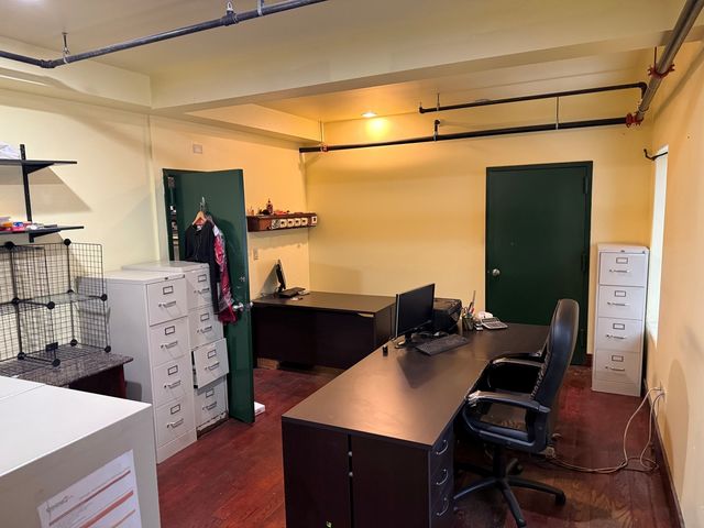 737 N LaSalle Street, Chicago, IL 60654