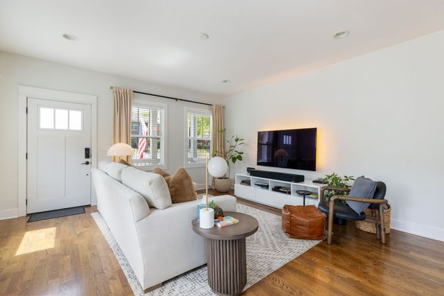 1708A 7th Ave, N, Nashville, TN 37208