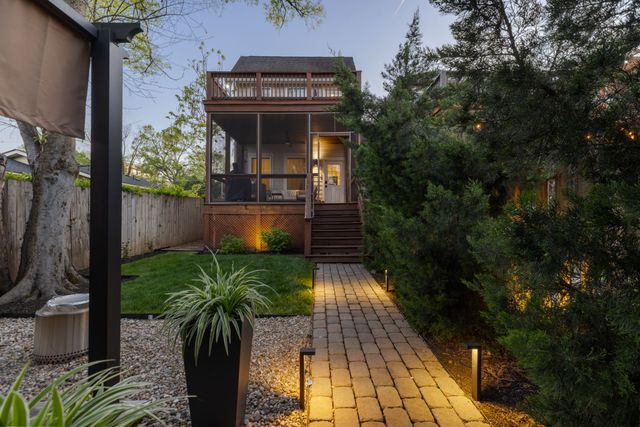 1708A 7th Ave, N, Nashville, TN 37208