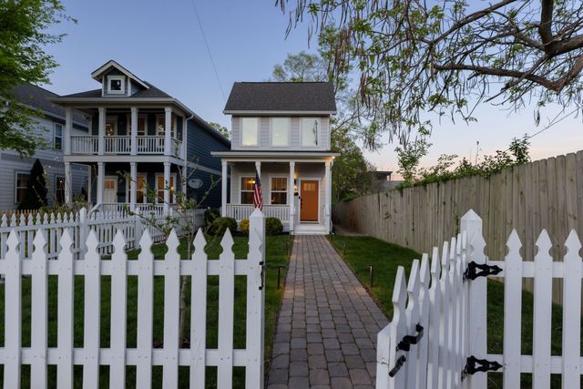 1708A 7th Ave, N, Nashville, TN 37208