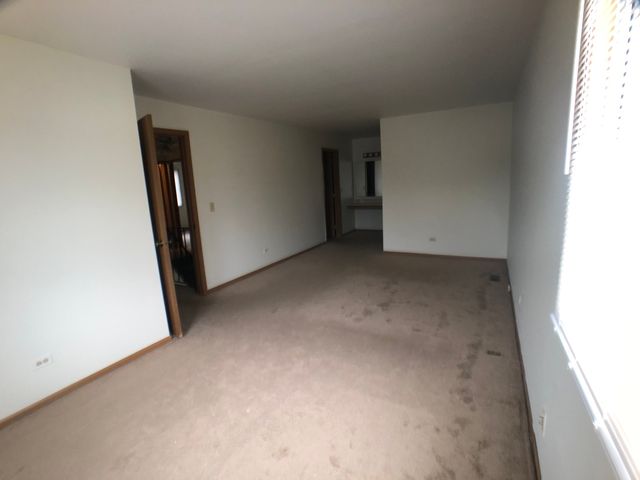 1208 Needham Road, Naperville, IL 60563