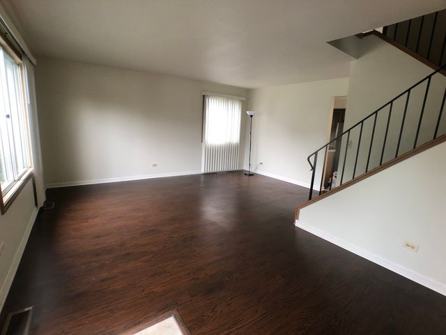 1208 Needham Road, Naperville, IL 60563