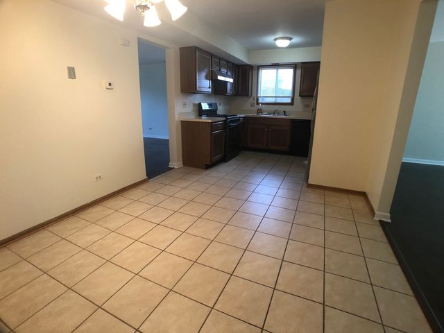1208 Needham Road, Naperville, IL 60563