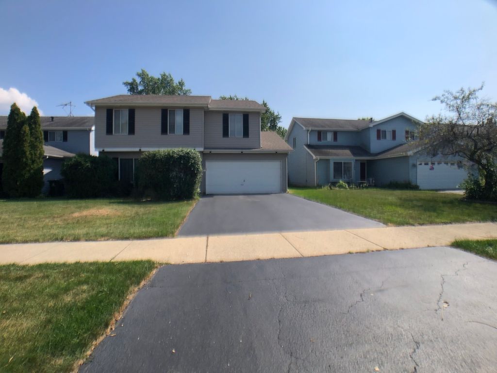 1208 Needham Road, Naperville, IL 60563