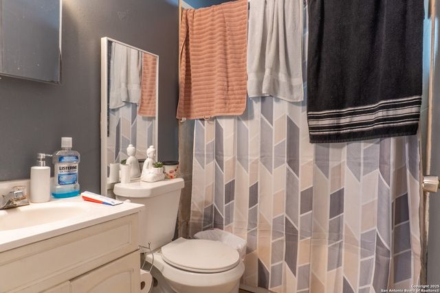3026 Weir, San Antonio, TX 78226
