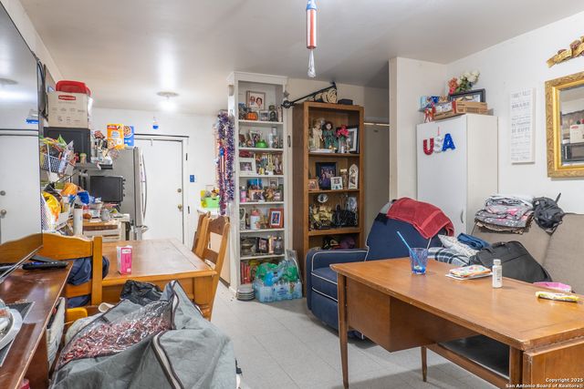 3026 Weir, San Antonio, TX 78226
