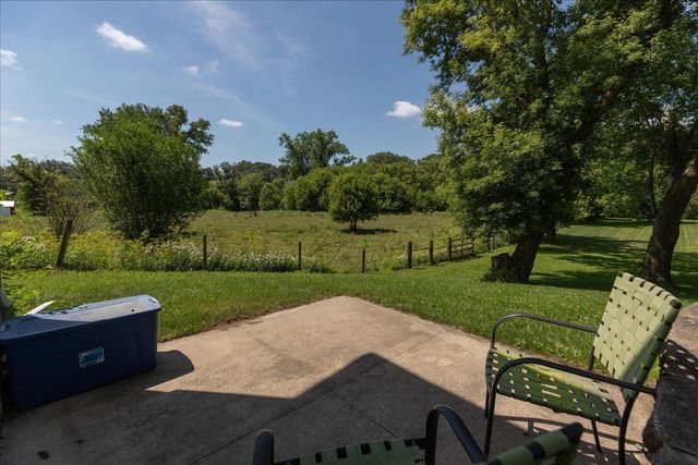 7300 30th Street SE, Eyota, MN 55934