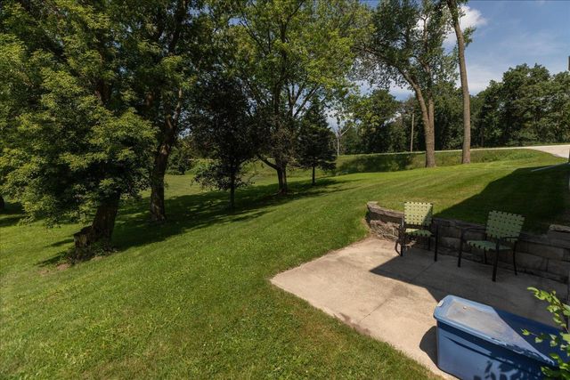 7300 30th Street SE, Eyota, MN 55934
