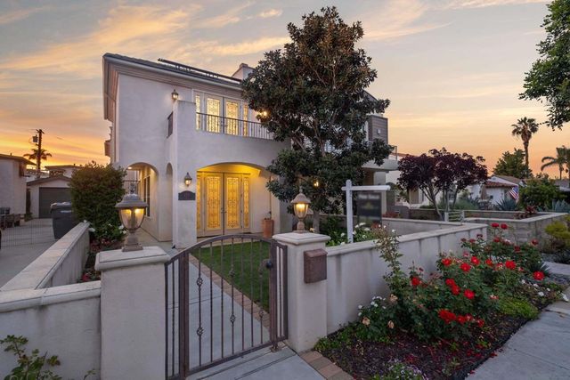 438 H, Coronado, CA 92118
