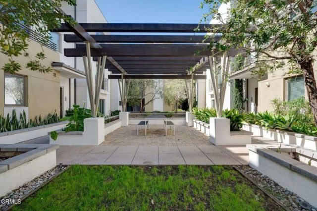 239 S Marengo Avenue 102, Pasadena, CA 91101
