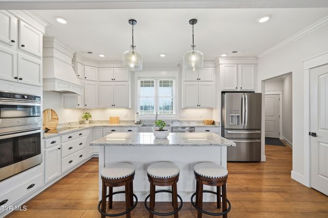 301 Painter Road, Fall Branch, TN 37656