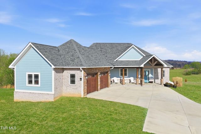 301 Painter Road, Fall Branch, TN 37656