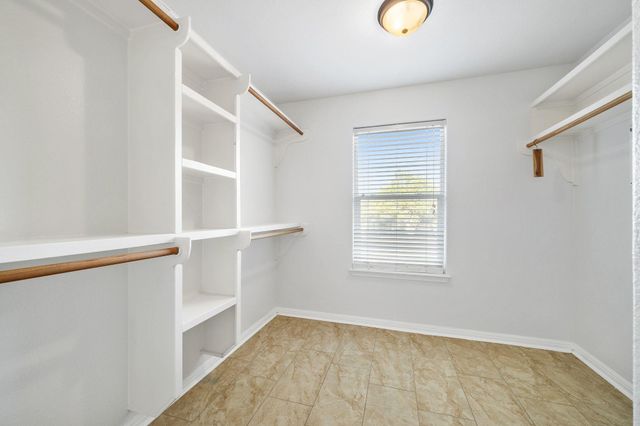 4203 Hillside DR, Lago Vista, TX 78645