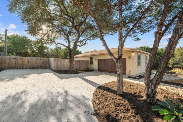 4203 Hillside DR, Lago Vista, TX 78645