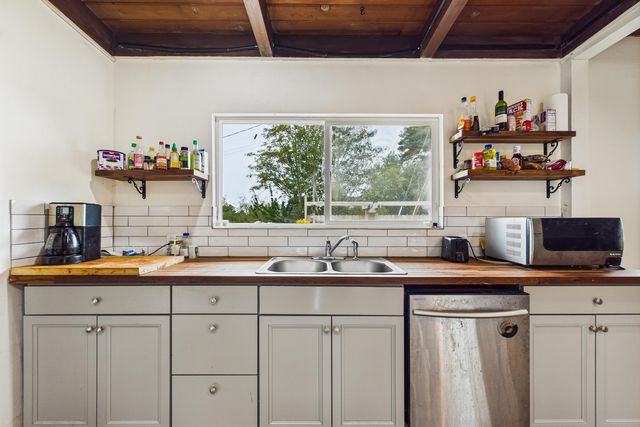 3875 Spring Street, Eureka, CA 95503