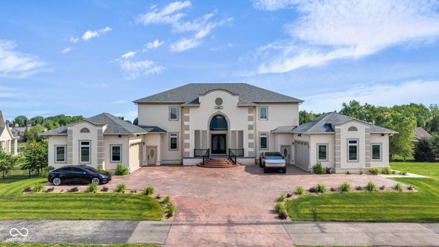 3687 W 121st, Zionsville, IN 46077