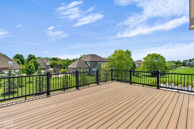 3687 W 121st, Zionsville, IN 46077