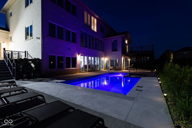 3687 W 121st, Zionsville, IN 46077