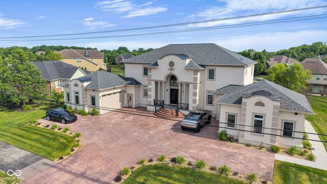 3687 W 121st, Zionsville, IN 46077