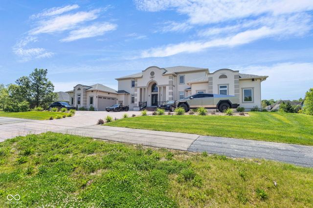 3687 W 121st, Zionsville, IN 46077