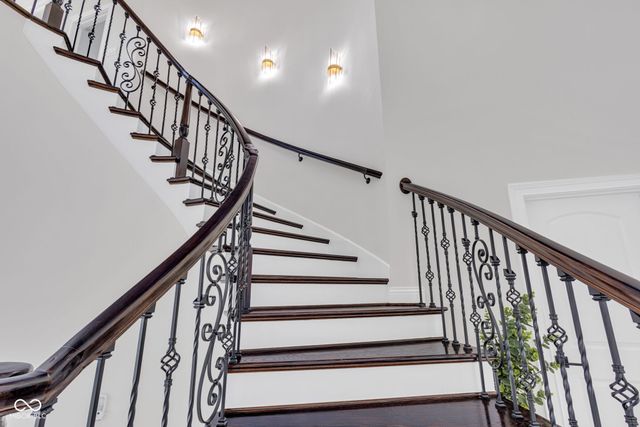 3687 W 121st, Zionsville, IN 46077