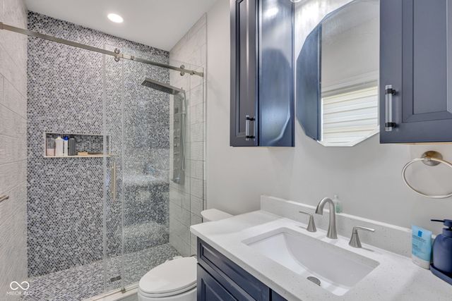 3687 W 121st, Zionsville, IN 46077