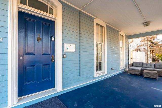 509 W MAIN Street, Carbondale, IL 62901