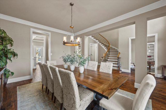 6 Waters Edge Court, Heath, TX 75032