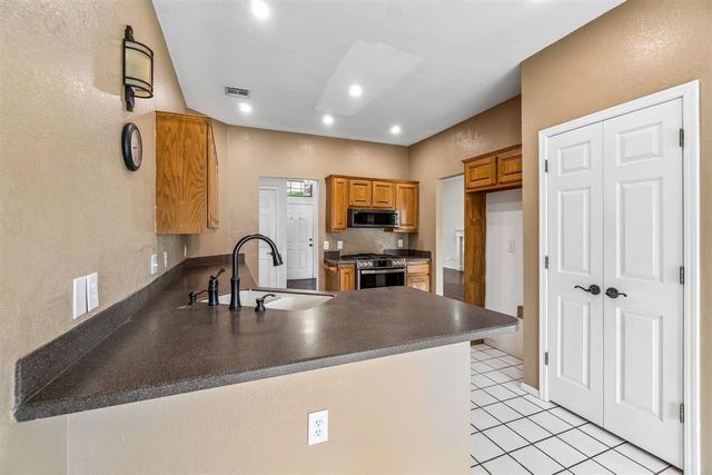 18113 Laurel Oak Drive, Edmond, OK 73012
