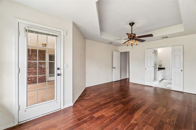 18113 Laurel Oak Drive, Edmond, OK 73012