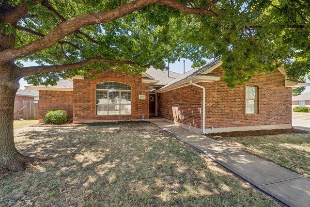 18113 Laurel Oak Drive, Edmond, OK 73012