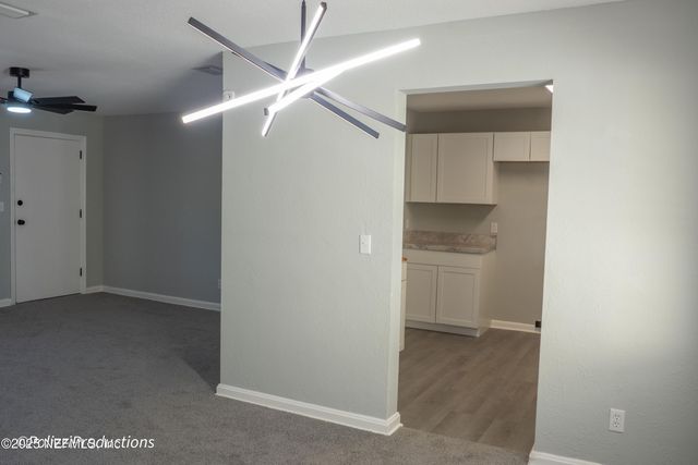 8120 RAMSGATE Road, Jacksonville, FL 32208