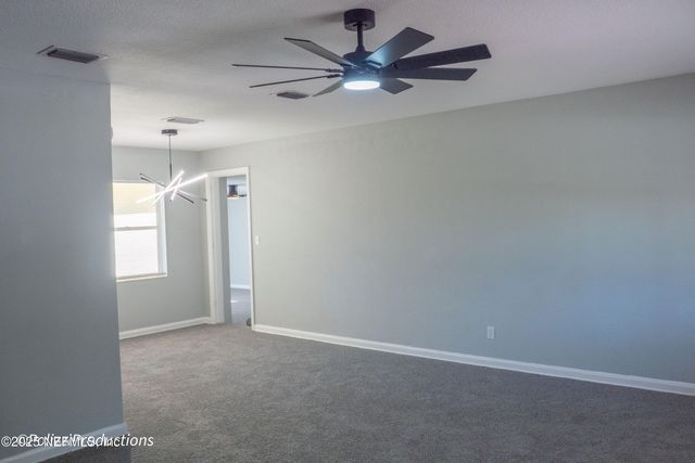 8120 RAMSGATE Road, Jacksonville, FL 32208