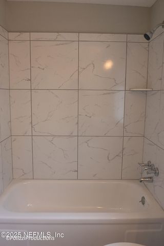 8120 RAMSGATE Road, Jacksonville, FL 32208