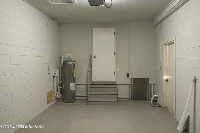 8120 RAMSGATE Road, Jacksonville, FL 32208