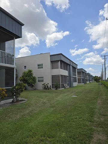 215 E NORMANDY E 215, Delray Beach, FL 33484