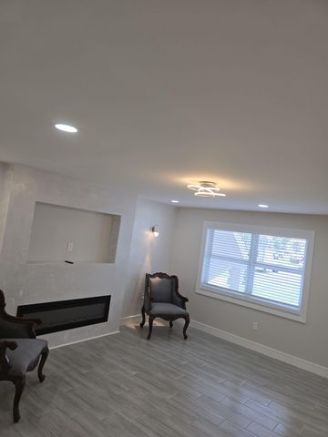 215 E NORMANDY E 215, Delray Beach, FL 33484