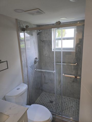 215 E NORMANDY E 215, Delray Beach, FL 33484