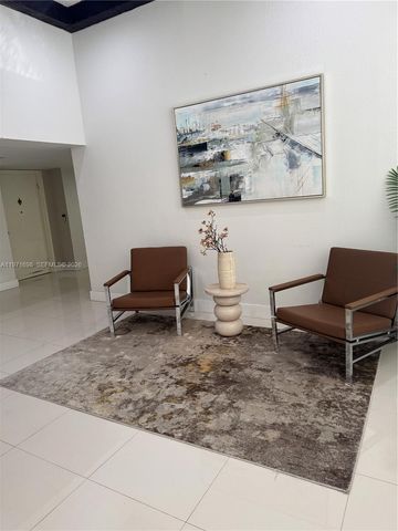 200 Lakeview Dr 313, Weston, FL 33326