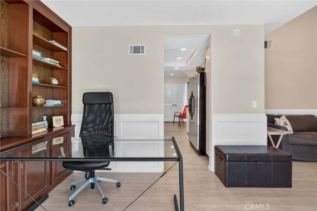 5041 E Almond Avenue East 5, Orange, CA 92869
