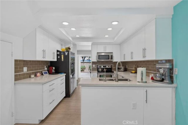 5041 E Almond Avenue East 5, Orange, CA 92869