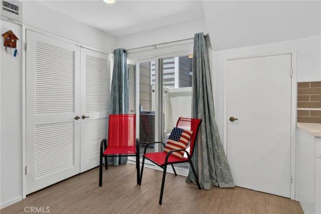 5041 E Almond Avenue East 5, Orange, CA 92869